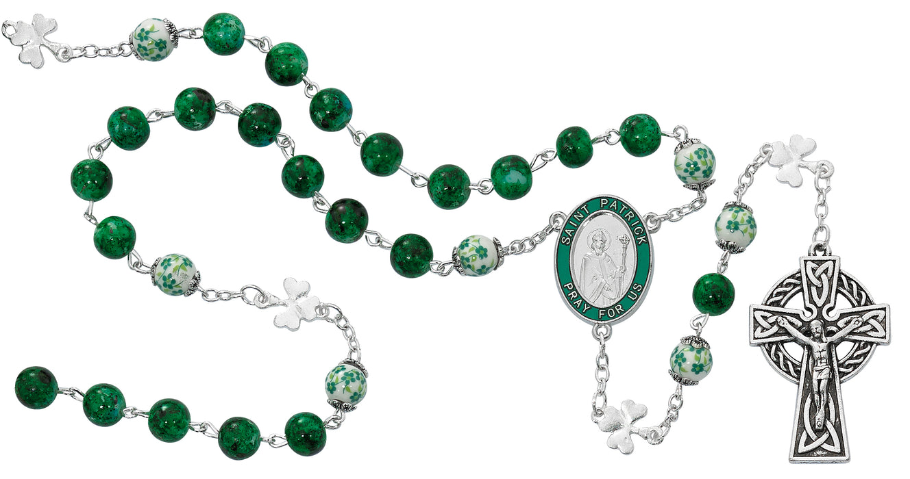 R872F Green St Patrick Shamrock Rosary Boxed - McVan
